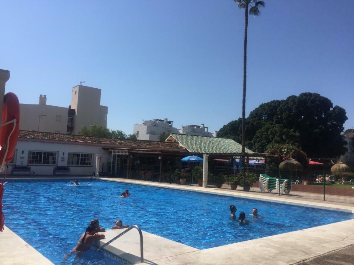 Carihuela Park Palace Torremolinos Dış mekan fotoğraf